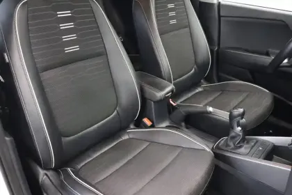 Photo 10 Kia Stonic  1.0 T-GDi 100 ch BVM6