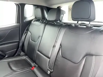 Photo 15 Jeep Renegade  1.0 Turbo T3 120 ch BVM6