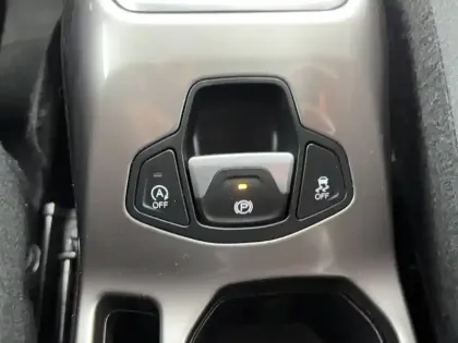 Photo 100 Jeep Renegade  1.0 Turbo T3 120 ch BVM6