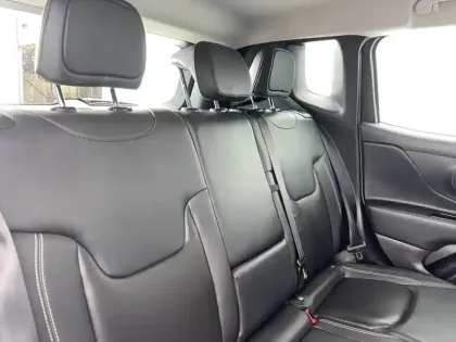 Photo 19 Jeep Renegade  1.0 Turbo T3 120 ch BVM6