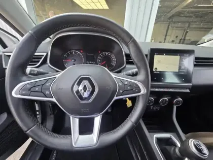 Photo 37 Renault Clio  TCe 90 - 21