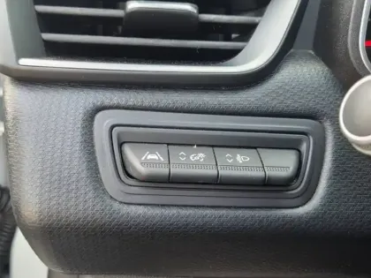 Photo 49 Renault Clio  TCe 90 - 21