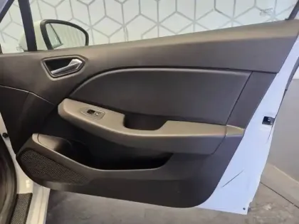 Photo 18 Renault Clio  TCe 90 - 21