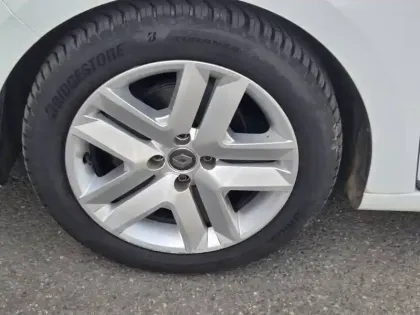 Photo 43 Renault Clio  TCe 90 - 21