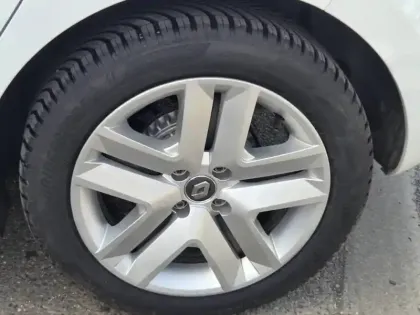 Photo 7 Renault Clio  TCe 90 - 21