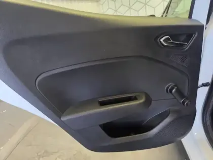 Photo 19 Renault Clio  TCe 90 - 21