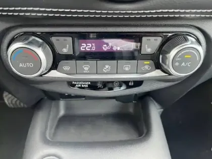 Photo 10 Nissan Juke  Hybrid 143