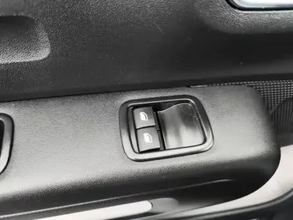 Photo 19 Citroën C3  BlueHDi 100 ch BVM6 Plus