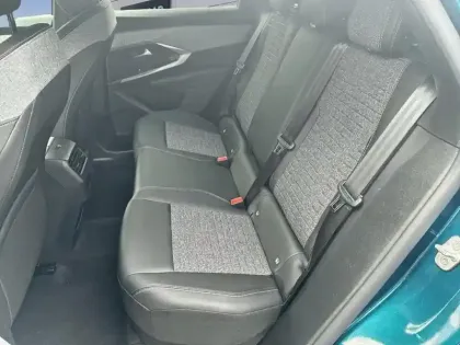 Photo 22 Peugeot 3008  Hybrid 145 e-DCS6 Allure