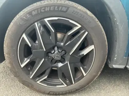 Photo 14 Peugeot 3008  Hybrid 145 e-DCS6 Allure