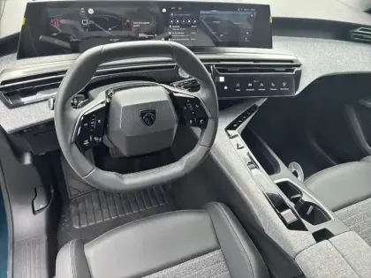 Photo 12 Peugeot 3008  Hybrid 145 e-DCS6 Allure