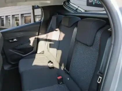 Photo 22 Peugeot 208  Hybrid 110 ch e-DCS6 Style