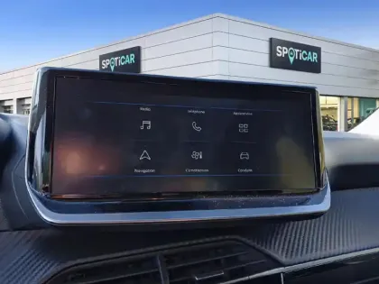 Photo 21 Peugeot 208  Hybrid 110 ch e-DCS6 Style