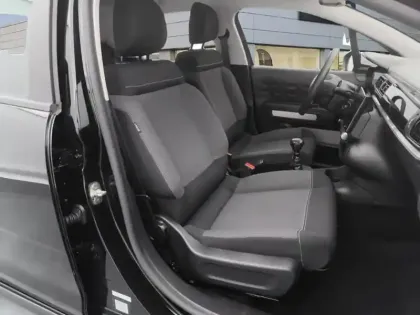 Photo 8 Citroën C3  BlueHDi 100 ch BVM6 Plus