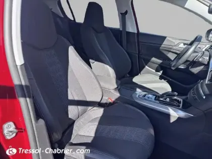 Photo 23 Peugeot 308 Gén. II Ph2 NG Allure Pack 5