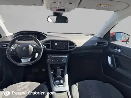 Photo 5 Peugeot 308 Gén. II Ph2 NG Allure Pack 5