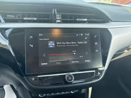 Photo 10 Opel Corsa  1.2 Turbo 100 ch BVM6 Edition