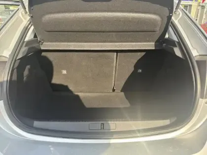 Photo 7 Opel Corsa  1.2 Turbo 100 ch BVM6 Edition