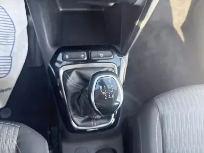 Photo 23 Opel Corsa  1.2 Turbo 100 ch BVM6 Edition