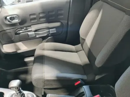 Photo 8 Citroën C3  PureTech 110 S&S BVM6 Shine