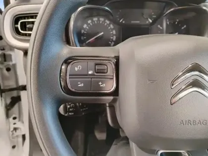 Photo 18 Citroën C3  PureTech 110 S&S BVM6 Shine