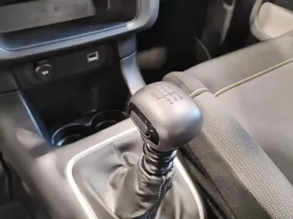 Photo 23 Citroën C3  PureTech 110 S&S BVM6 Shine