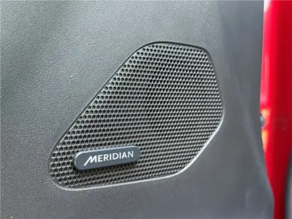 Photo 35 Jaguar F-Pace Gén. I Ph1 Evo R-Sport 5