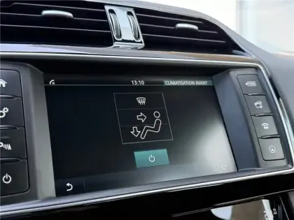 Photo 24 Jaguar F-Pace Gén. I Ph1 Evo R-Sport 5