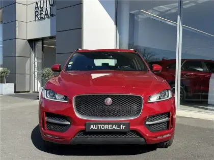Photo 12 Jaguar F-Pace Gén. I Ph1 Evo R-Sport 5