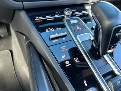 Photo 30 Porsche Cayenne 3.0 V6 340 CH TIPTRONIC BVA