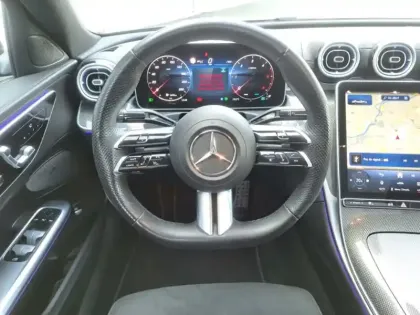 Photo 15 Mercedes Classe C  220 d Berline AMG Lin