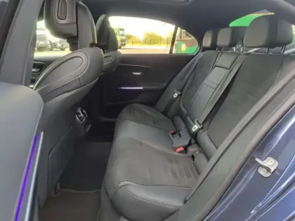 Photo 13 Mercedes Classe C  220 d Berline AMG Lin