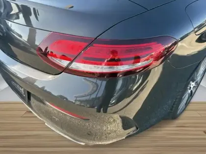 Photo 10 Mercedes Classe C  200 Cabriolet AMG Lin