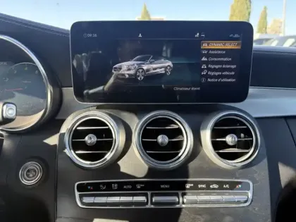 Photo 19 Mercedes Classe C  200 Cabriolet AMG Lin