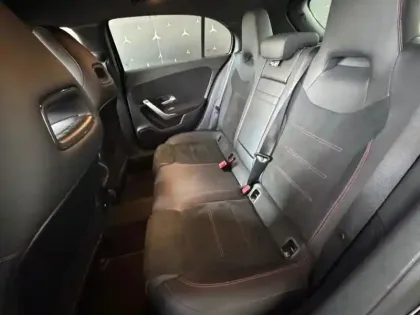 Photo 31 Mercedes Classe A Gén. IV (W177) Ph1 AMG Line 5