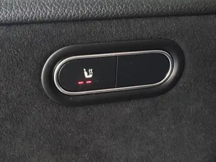 Photo 37 Mercedes Classe A Gén. IV (W177) Ph1 AMG Line 5