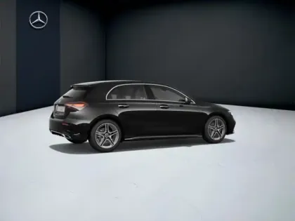 Photo 18 Mercedes Classe A 180 AMG Line