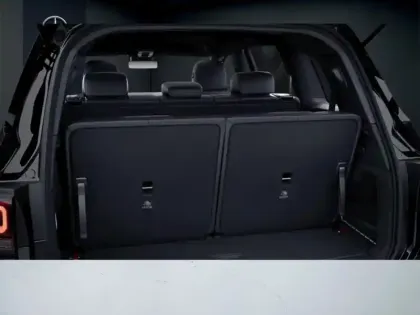 Photo 8 Mercedes GLB 200 d AMG Line