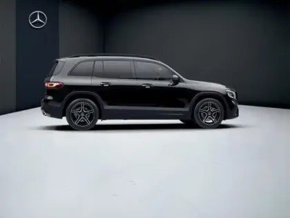 Photo 17 Mercedes GLB 200 d AMG Line