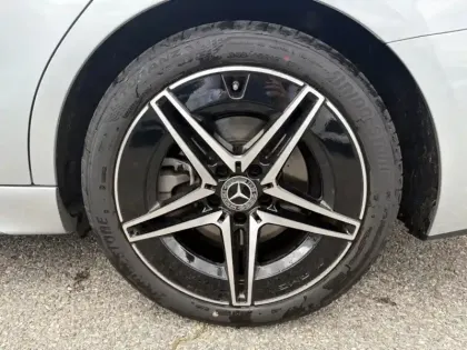 Photo 8 Mercedes Classe C  220 d Berline AMG Lin