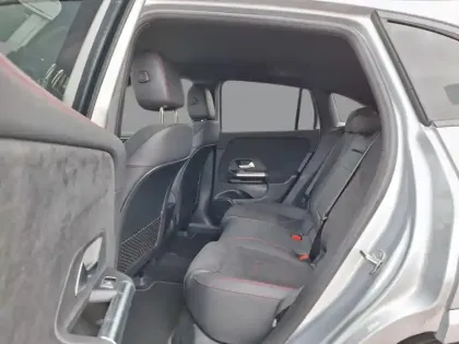 Photo 12 Mercedes EQA 250+