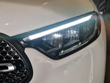 Photo 10 Mercedes GLC  300 de 4MATIC