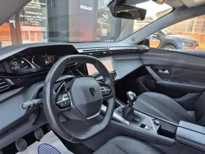 Photo 25 Peugeot 308 Gén. III Ph1 Allure Pack 5