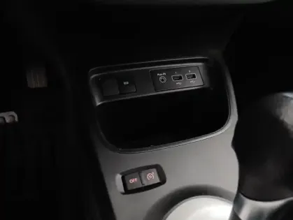 Photo 22 Renault Twingo E-TECH ELECTRIQUE III Equilibre