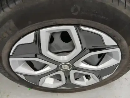 Photo 16 Renault Twingo E-TECH ELECTRIQUE III Equilibre