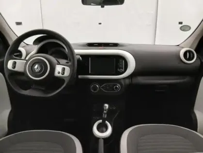 Photo 12 Renault Twingo E-TECH ELECTRIQUE III Equilibre