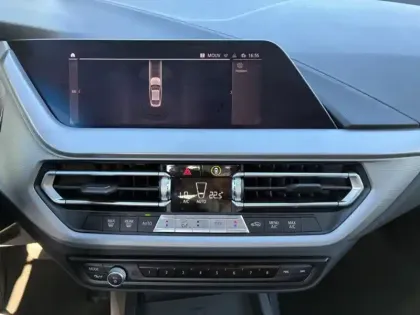 Photo 12 BMW Serie 2 Gran Coupe 218 d Business Design 2.0 150 ch S8