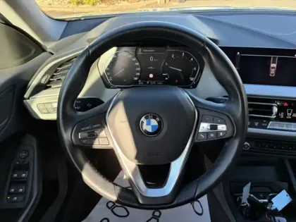 Photo 19 BMW Serie 2 Gran Coupe 218 d Business Design 2.0 150 ch S8