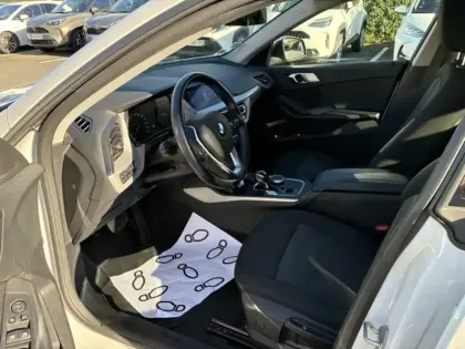 Photo 13 BMW Serie 2 Gran Coupe 218 d Business Design 2.0 150 ch S8