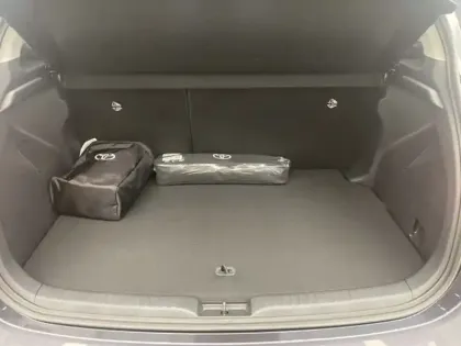 Photo 9 Toyota Yaris Hybride 116h Design MC2